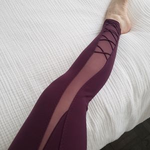 Victoria's Secret VS plum Legging w/ sheer design. Size M